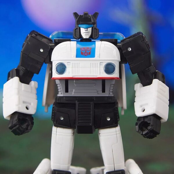 Official Image Of Transformers Legacy Evolution Origin Autobot Jazz  (9 of 10)